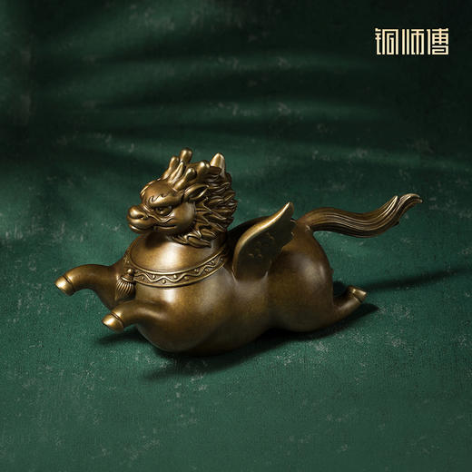 铜师傅《萌版龙马（上新了故宫联名）》客厅桌面生肖马摆件吉祥物 商品图0