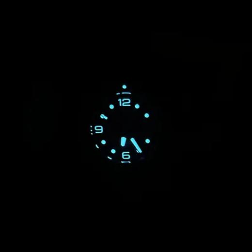 【99新】TITONI 梅花83600C-RA-256天文台认证自动机械机芯日期显示42MM（男款）Seascoper 海洋探索系列碳/陶瓷180426NJ24 商品图9