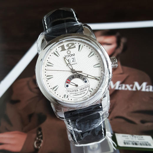 【99新】TITONI 梅花94888 S-ST-297天文台认证自动机械机芯大日历、动力储备显示39.2MM（男款）Master Series大师系列精钢170426NJ54 商品图4