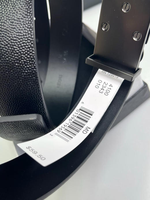 原单正品 CK头层牛皮腰带
1000多条清货
部分带绿色贴纸，原单出口
全部原版包装
2个尺码
S140斤之内  
M140-170斤
原价59.9美金 商品图2