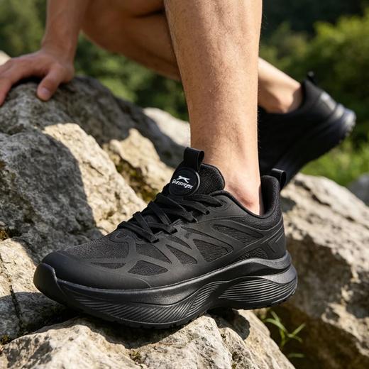 疯抢中！！【英国百年品牌·Slazenger】轻奢运动跑鞋 柔软舒适 透气不闷脚 时尚百搭 男女同款（送礼盒） 商品图2