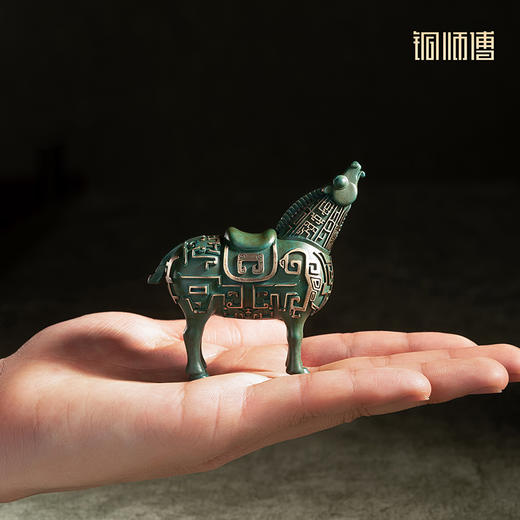 铜师傅 陕西历史博物馆系列《彩绘啸马铜摆件》青铜摆件 商品图5