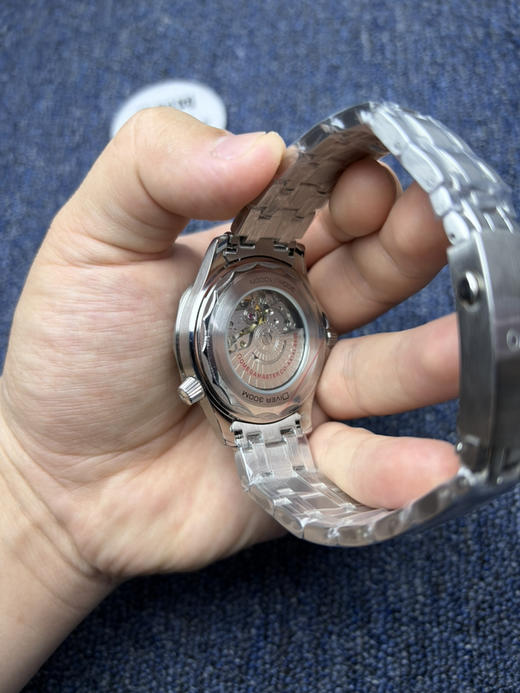 升级版 经典欧米茄OMEGA海马300米系列“黑海马”潜水机械男士腕表
机芯：搭载进口原装西铁城 商品图5