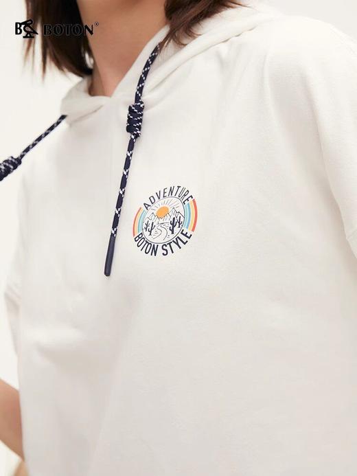 波顿女士夏季连帽设计感小众短袖宽松休闲上衣LT279222 商品图4
