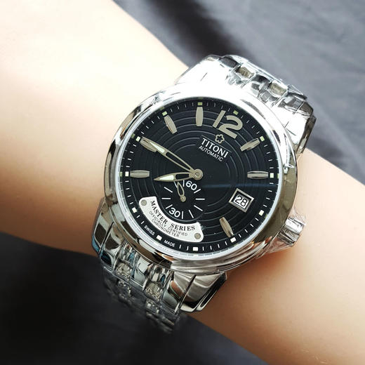 【99新】TITONI 梅花83688 S-296天文台认证自动机械机芯日期显示40MM（男款）Master Series大师系列精钢180426NJ20 商品图8