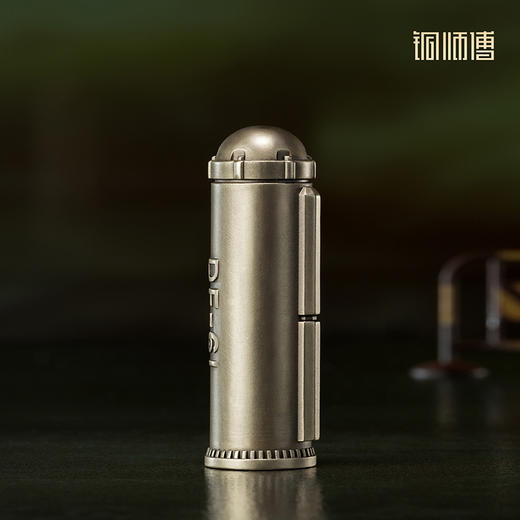 铜师傅《东风61摆件》《东风5C摆件》可爱版“大国重器”办公桌工艺品摆件 商品图3