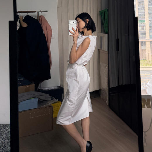 ROMI STUDIO“线条美学”纯手工高密织定线压褶连衣裙 RWDRLY3319 商品图2