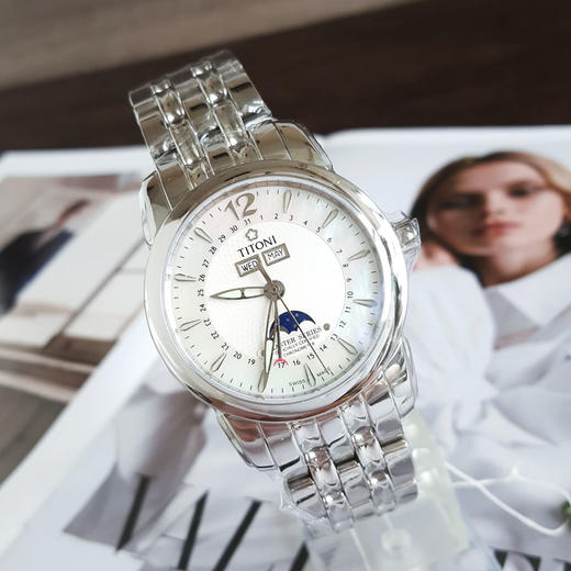【99新】TITONI 梅花94788 S-747天文台认证自动机械机芯日期、星期、月份显示；月相40MM（男款）Master Series大师系列精钢180426NJ44 商品图2