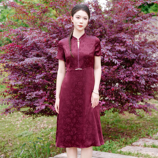 乔万尼2026夏季新款桑蚕丝连衣裙100%真丝旗袍中长款提花EK2E173 商品图1