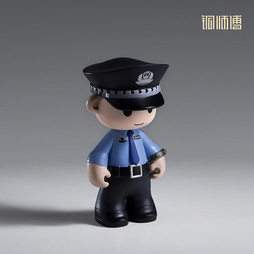 铜师傅《长安卫萌警系列》工位办公桌创意摆件 潮玩手办铜摆件 商品图3
