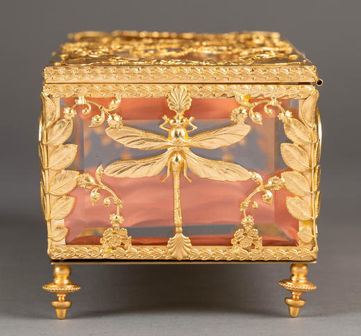 独角鹿西洋古董20世纪初法国出品新艺术风格蝴蝶花卉主题铜鎏金精雕嵌透明水晶珍宝盒 商品图7