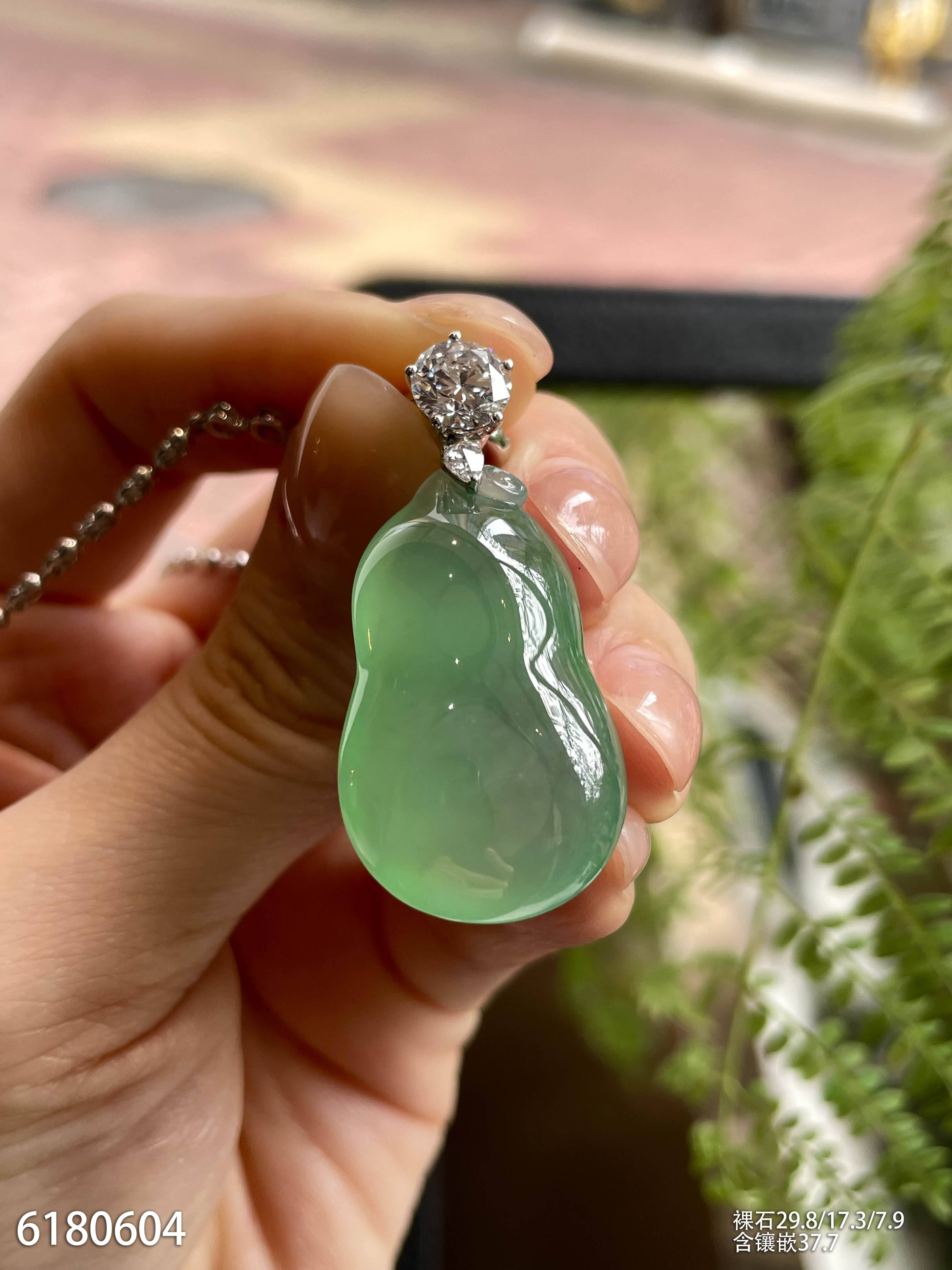 6180604，葫芦吊坠。具体价格微信咨询