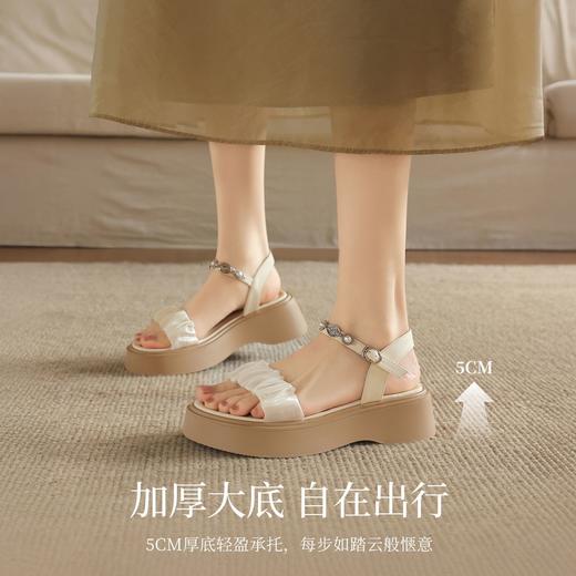 ZHR珍珠装饰厚底凉鞋女2026新款5cm显高显瘦百搭轻便透气凉鞋通勤 商品图2