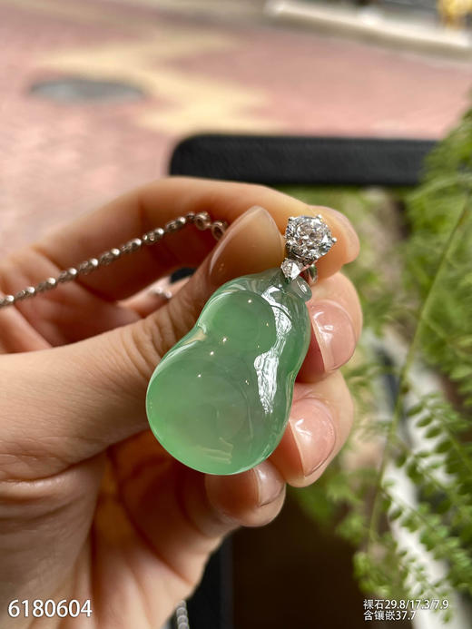 6180604，葫芦吊坠。具体价格微信咨询 商品图2