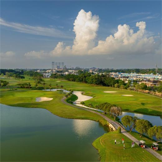 苏卡加迪高尔夫俱乐部 Padang Golf Sukajadi | 巴淡岛高尔夫 | 印尼高尔夫球场俱乐部 商品图0