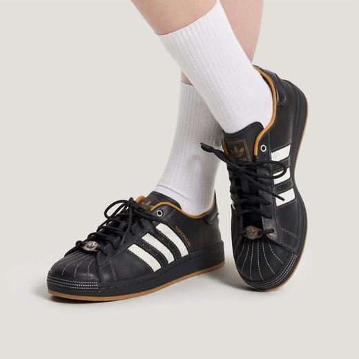 【8折】6楼三叶草男贝壳头板鞋KI6590吊牌价899折后价719 商品图0