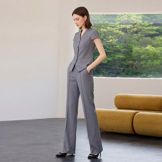 IWY/高级感灰色短袖西装套装女夏职场通勤微喇裤职业装两件套CP2327 商品图3