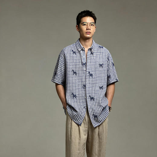 Schenvega情侣小马格子印花短袖衬衣 减龄穿搭 拿捏职场 松弛度假 男女同款 ELXM99-CY669 商品图13