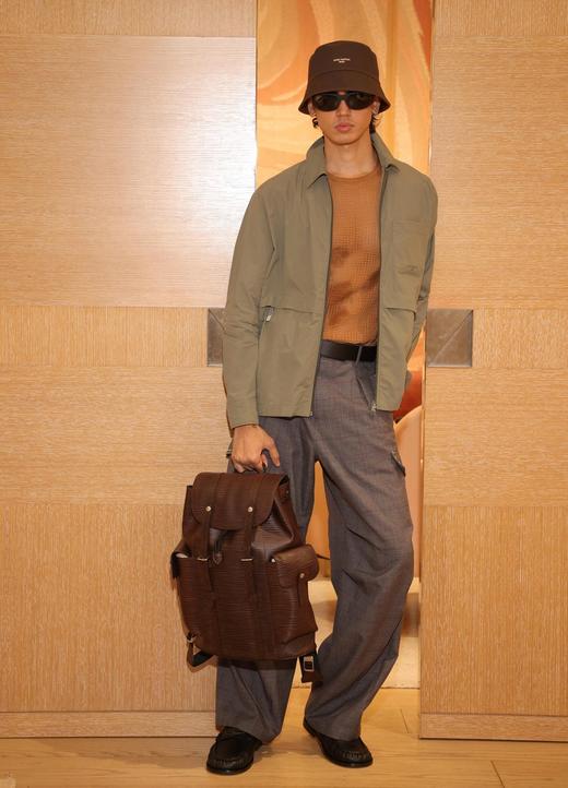 男款刺绣露营长袖衬衫外套lv 商品图3