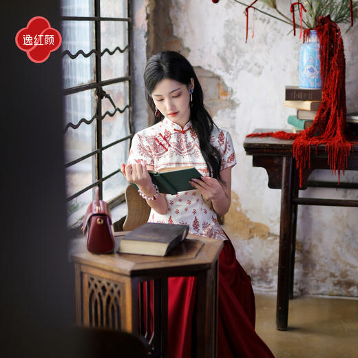 逸红颜《珑曦》26年夏新锦绣诗画新中式定位纹样人丝麻旗袍上衣女 商品图0
