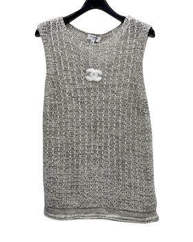 女款刺绣镂空针织背心hu025