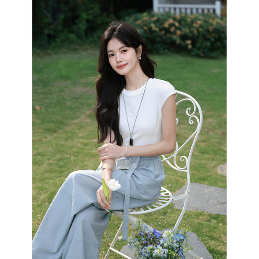 鹿向南「绿野晨息」蓝色休闲裤子女夏季巨好看松弛感薄款阔腿长裤 商品图4