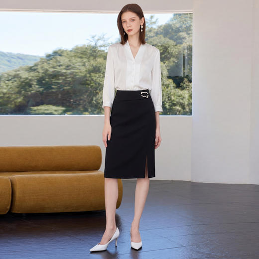 IWY/轻熟通勤风V领白衬衫女五分袖轻奢简约气质感百搭上衣内搭26B978 商品图4