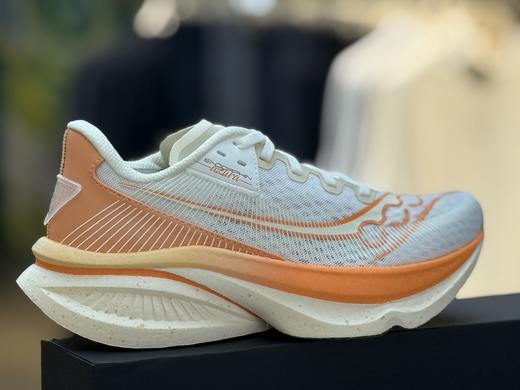 【店庆提前购】【新品上新】7楼索康尼啡岚男女同款款号S31070-501原价950 商品图0