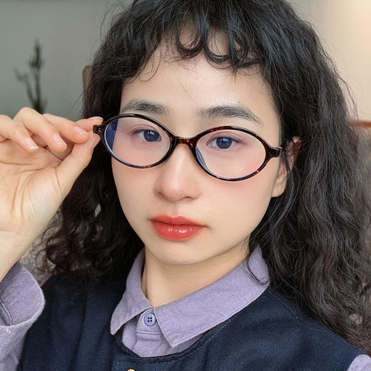 【保护视力 防辐射防蓝光眼镜】男女通用 简约大气 各种脸型都可轻松驾驭 佩戴舒适高级 商品图2
