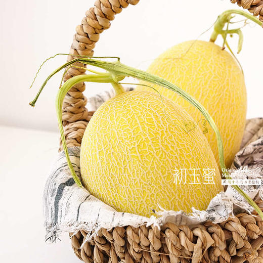 顺丰/京东航空发货【新疆初玉蜜瓜】一口翡翠甜，解锁夏日冰淇淋自由，果肉翠绿透亮，肉质细腻绵密，入口软糯多汁，像吃天然冰淇淋 商品图2