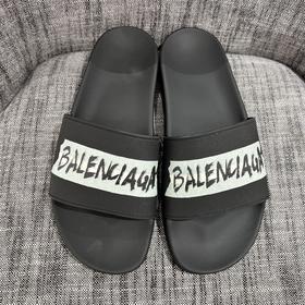 男款字母拖鞋he004