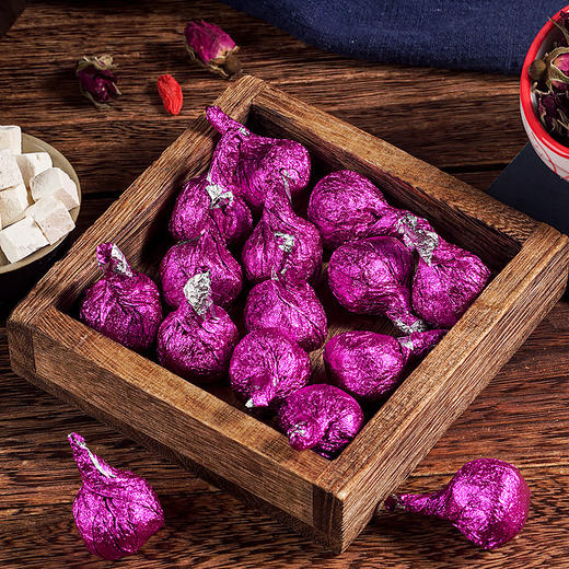 【古法匠心❗️草本粉黛玫瑰丸】甄选重瓣红玫瑰、山药、茯苓、山楂、枸杞 白芝麻、桃仁、百合、大枣、佛手等精制而成！传统中式糕点美味健康无负担中老年人下午茶养生休闲小吃零食 商品图1