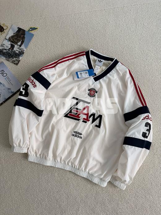 阿迪originals TEAM WOVEN PULLOVER 宽松V领运动套头卫衣 男女同款 商品图3
