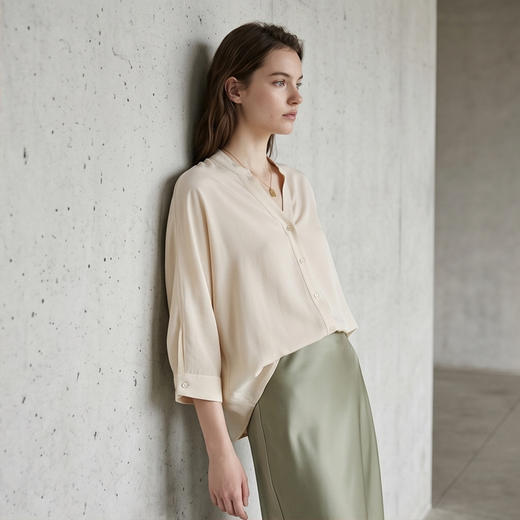 PALUOPO/PL帕罗桑蚕丝通勤中袖真丝衬衫ES21028J-C 商品图2