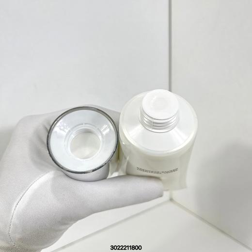 Sk氨基酸洗面奶120g很细密的泡沫 商品图4