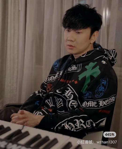 中性款logo印花连帽卫衣he009 商品图1