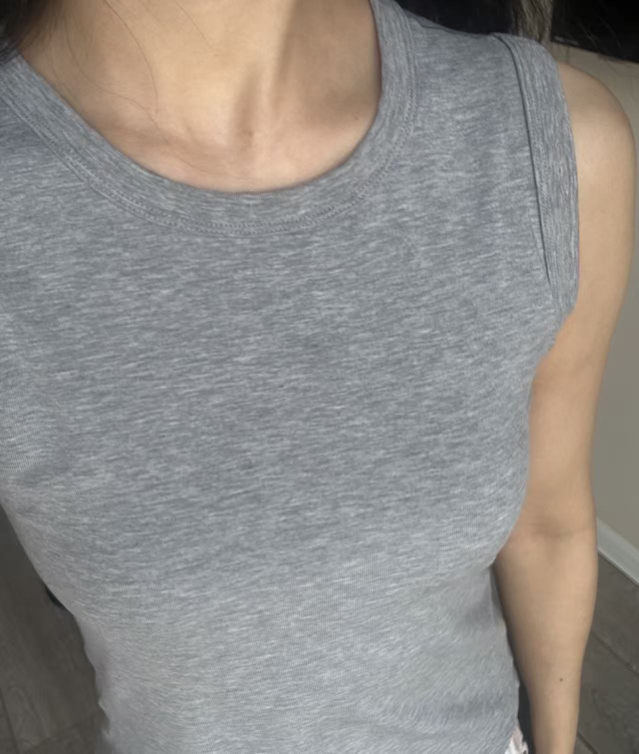 99元任选2件！！！【慕丝圆领女背心8032】大圆领不挑脸型，清凉透气还略带小性感  0426返团