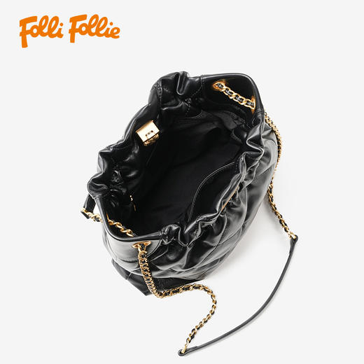 FolliFollie 牛皮菱格纹斜挎包 时尚大气 商品图6