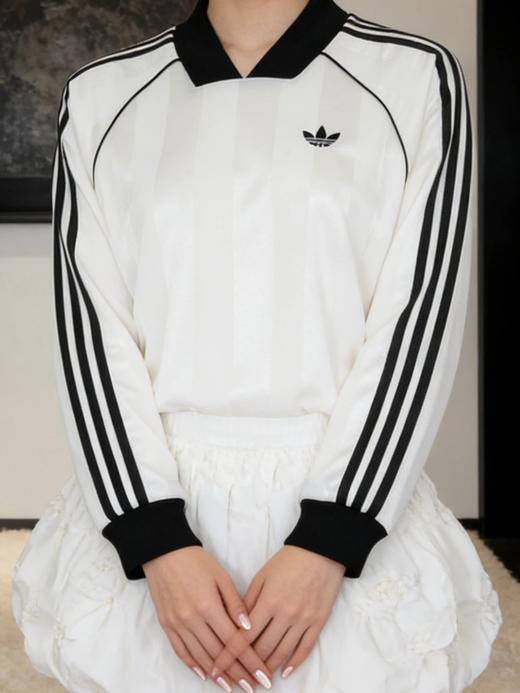 【7折】6楼三叶草女女长袖T恤运动休闲KG3711吊牌价499折后价349 商品图2