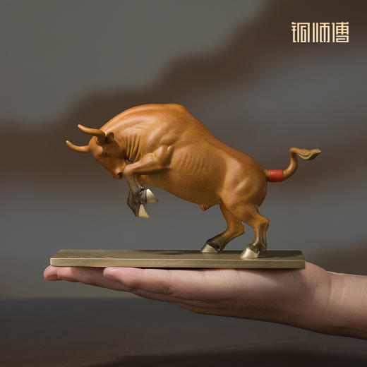 铜师傅《鸿运牛》客厅办公室铜牛开业摆件 家居装饰工艺品 商品图4