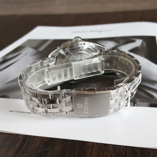 【99新】TITONI 梅花879 S-660自动机械机芯日期显示41MM（男款）COSMO宇宙系列精钢170426NJ90 商品图6