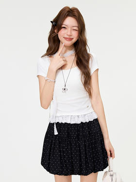 西遇蕾丝拼接短袖T恤女2026年夏季新款纯欲风方领收腰上衣配丝巾SS060350