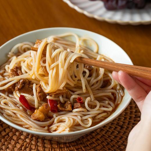 NFC原汤红烧牛肉百合米粉|鲜炖黄牛棒骨老火原汤，米粉劲道爽滑，鲜辣过瘾！ 商品图5