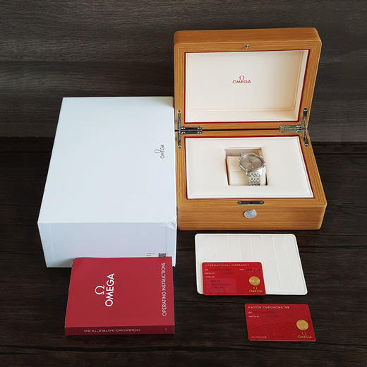 【99新（未使用品）】OMEGA欧米茄434.10.40.20.06.001天文台认证自动机械机芯日期显示40MM（男款）蝶飞系列精钢160426TJ02 商品图1