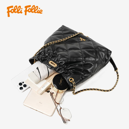 FolliFollie 牛皮菱格纹斜挎包 时尚大气 商品图7