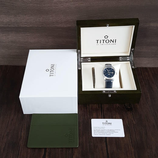 【全新】TITONI 梅花878 S-ST-612自动机械机芯日期显示41MM（男款）Cosmo 宇宙系列精钢170426NJ92 商品图1