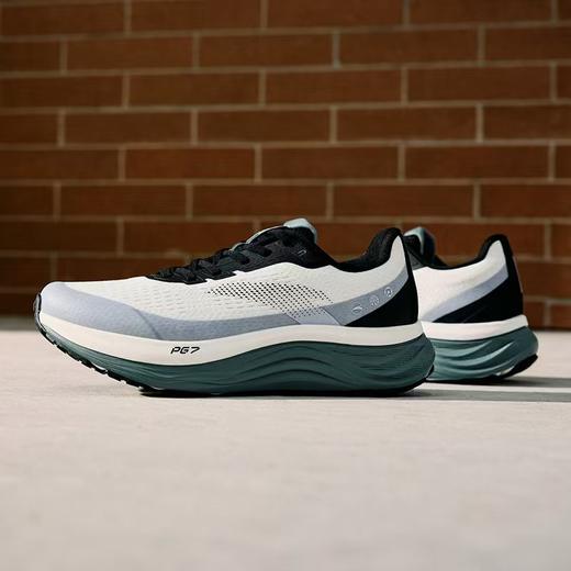 【爆款】安踏PG7旅步v2丨专业减震男子跑步鞋新款慢跑运动鞋112615545 商品图2