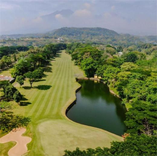 大禹花园高尔夫俱乐部度假村 Taman Dayu Golf Club & Resort | 泗水高尔夫球场 | 印尼高尔夫球场俱乐部 商品图0