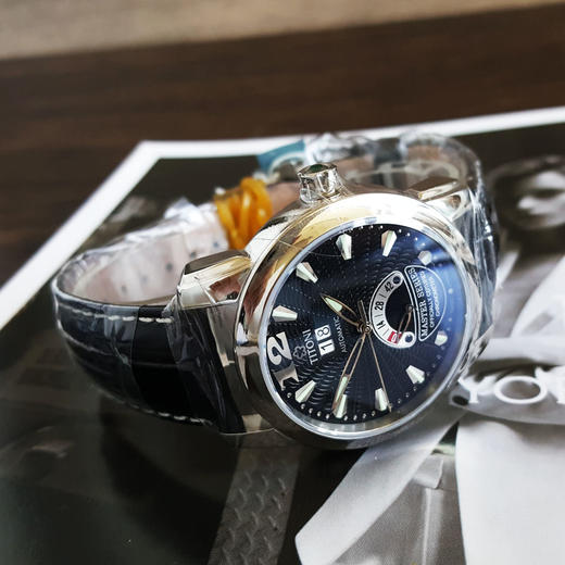 【99新】TITONI 梅花94888 S-ST-296天文台认证自动机械机芯大日历、动力储备显示39MM（男款）Master Series 大师系列精钢170426NJ40 商品图5