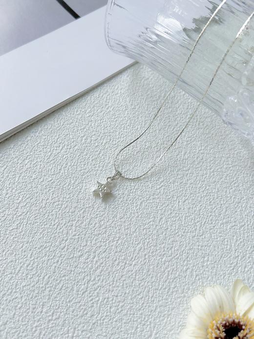 鹿鹿推荐•幸运微笑星星吊坠简约高级项链 商品图1